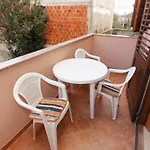 Seaside With A Swimming Pool Nin, Zadar - 5930 Apartman Nin