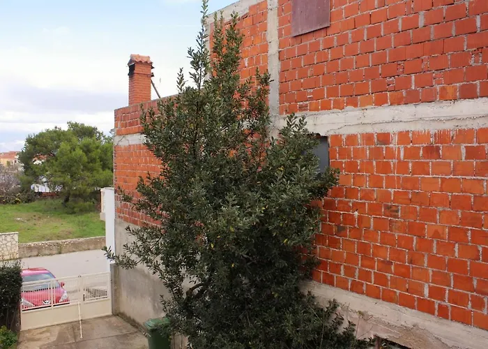 Seaside With A Swimming Pool Nin, Zadar - 5930 Apartmán Nin