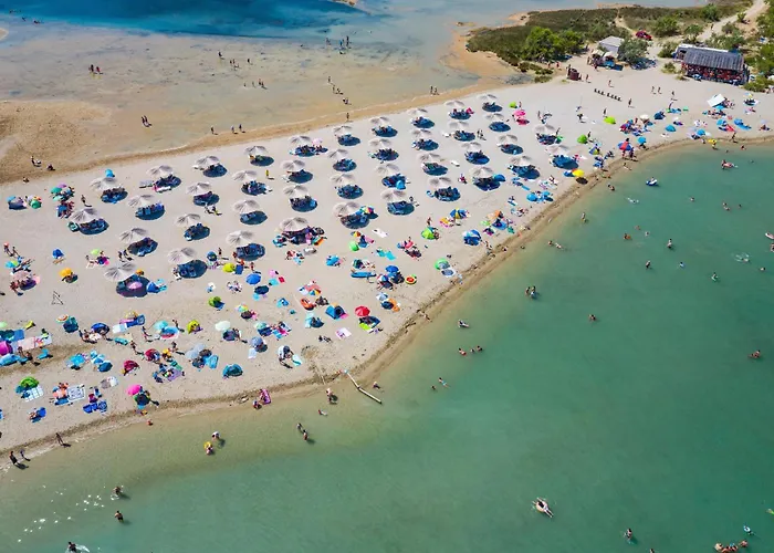 Seaside With A Swimming Pool Nin, Zadar - 5930 דירה נין